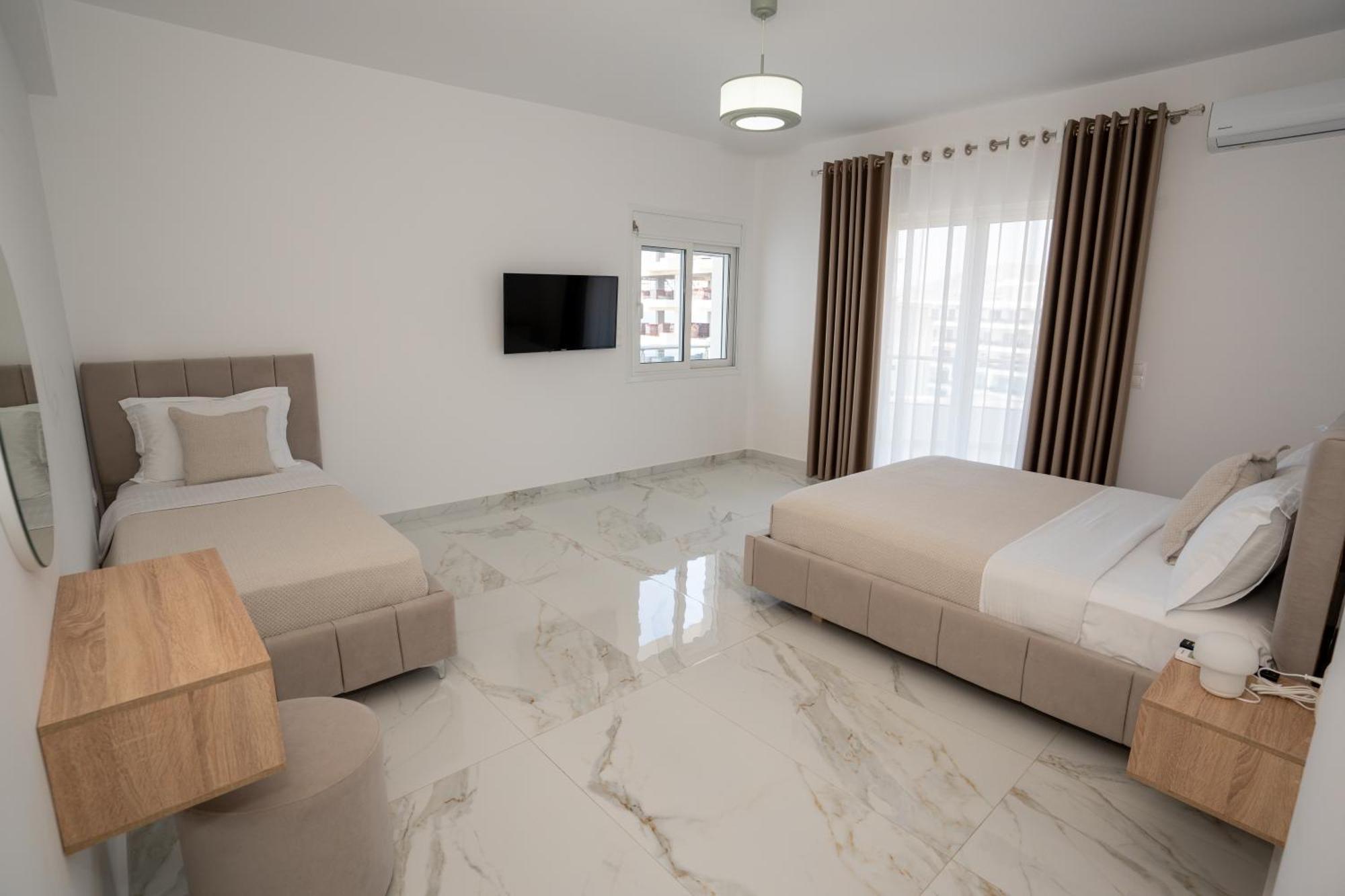 Kalasa Hotel Sarandë Esterno foto