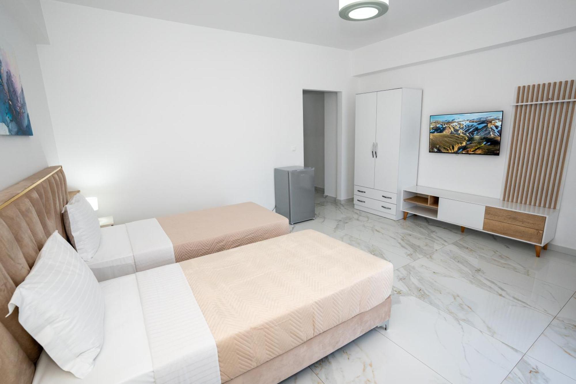 Kalasa Hotel Sarandë Esterno foto