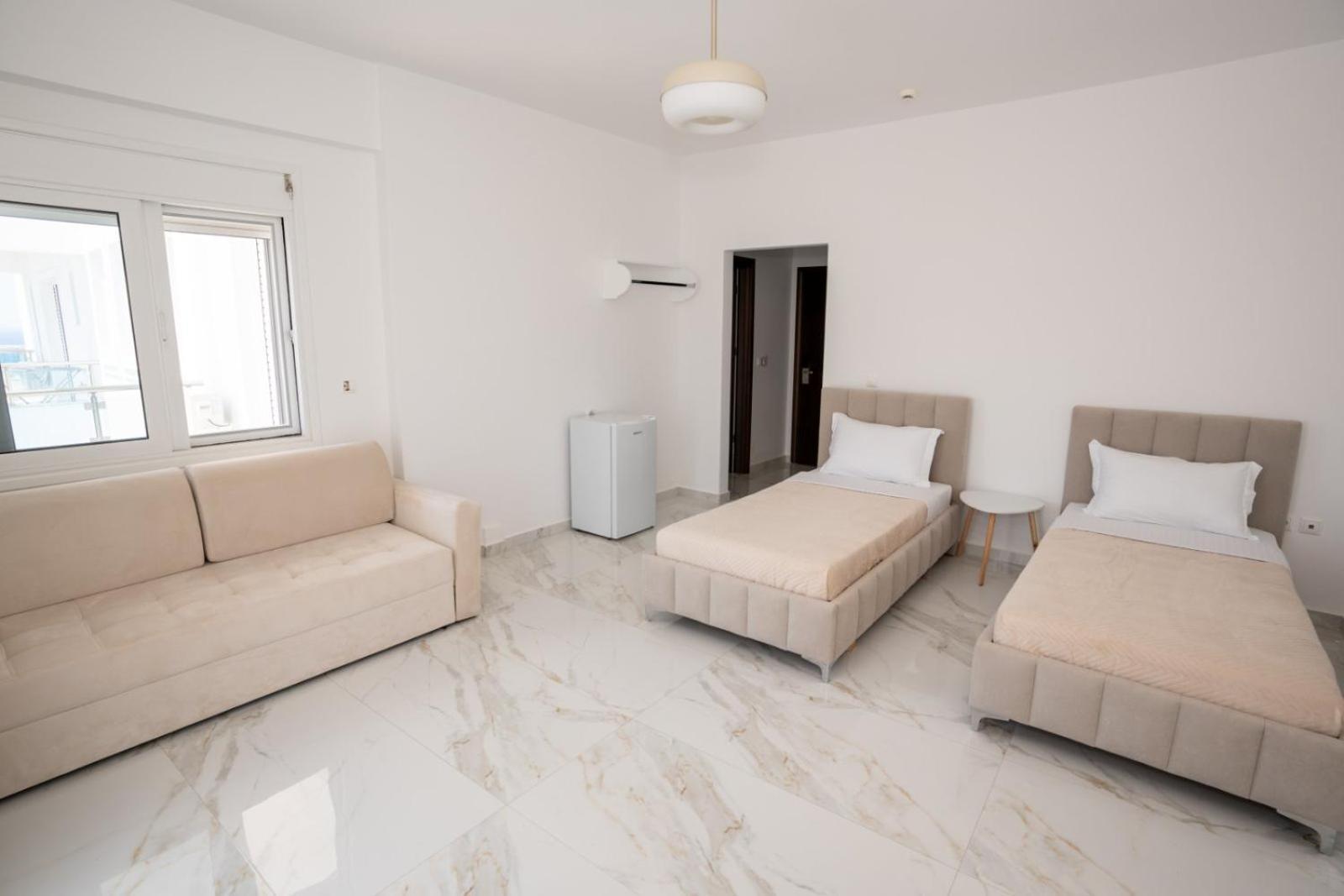 Kalasa Hotel Sarandë Esterno foto