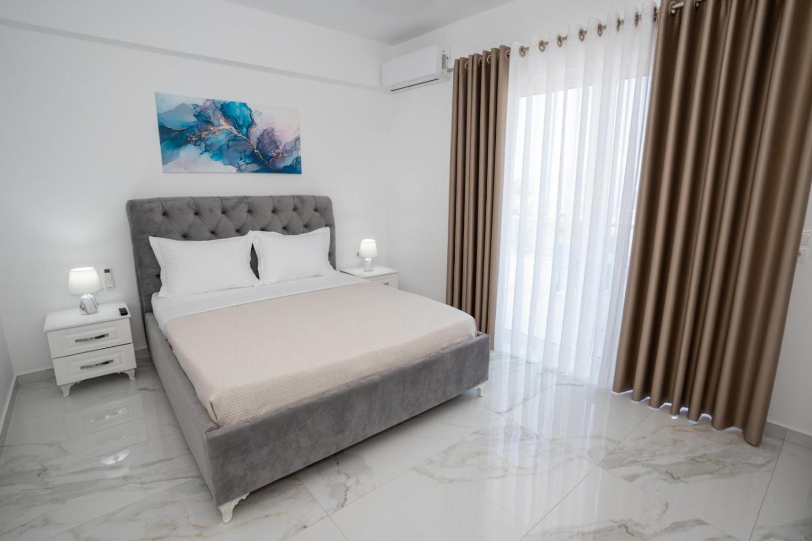 Kalasa Hotel Sarandë Esterno foto